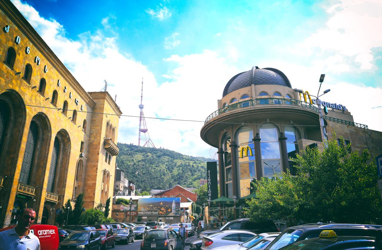 Guest House Kakabadzeebi 9 Tbilisi Buitenkant foto