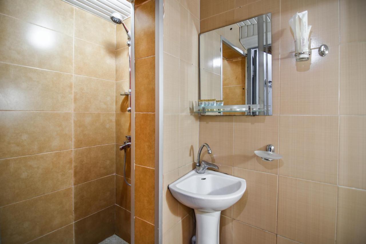 Guest House Kakabadzeebi 9 Tbilisi Buitenkant foto